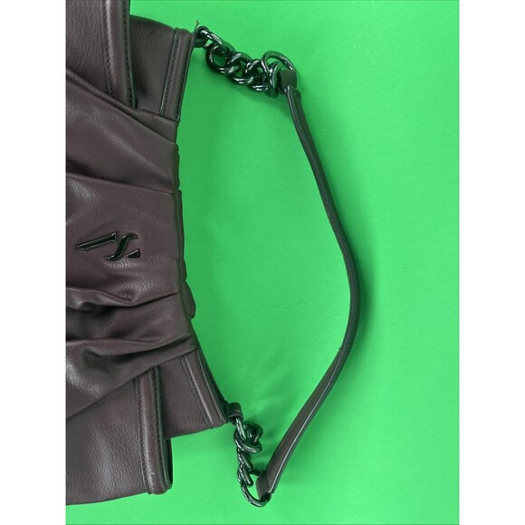 Simply Vera Wang Hand Bag - Picture 2 of 4